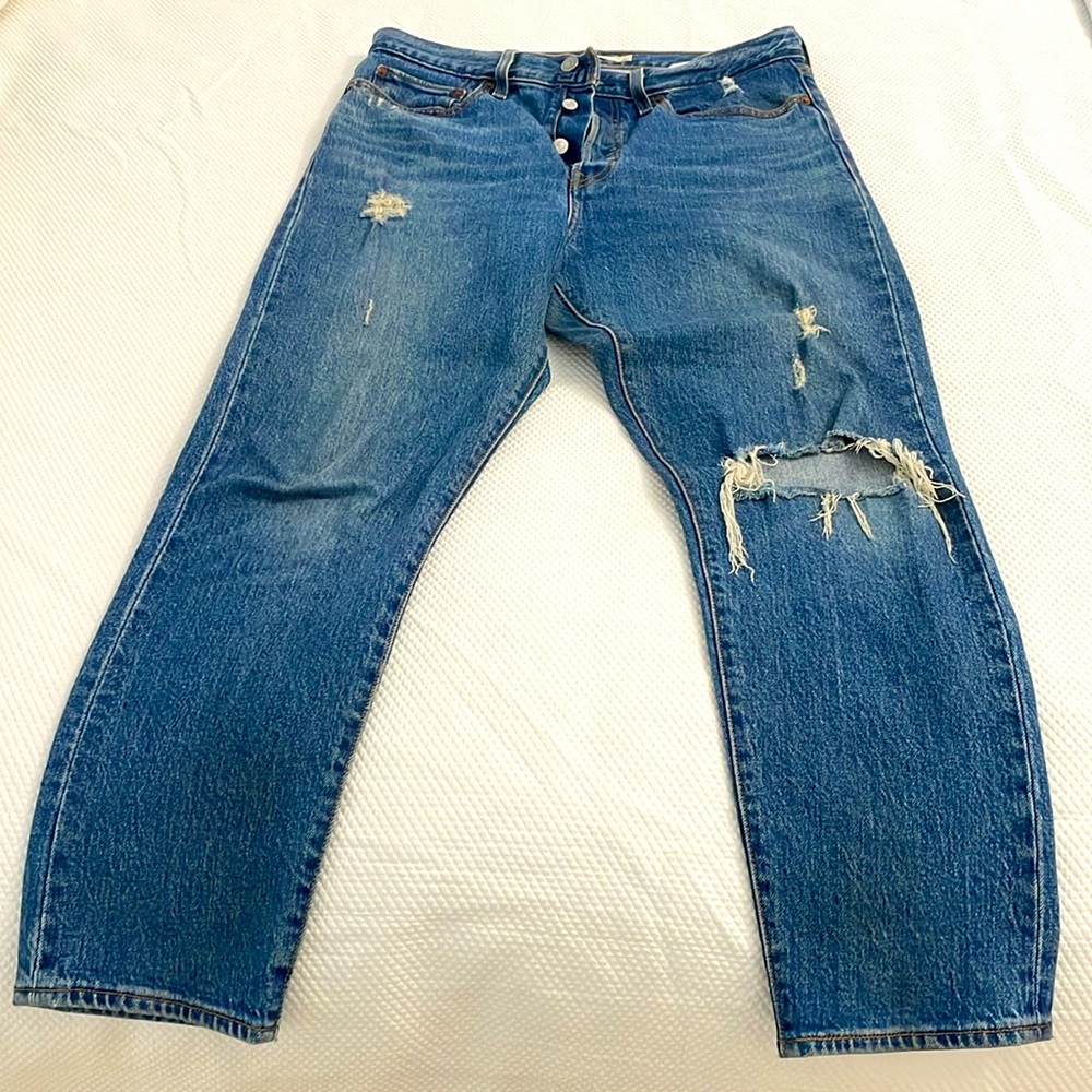 Levi's Wedgie Size 30